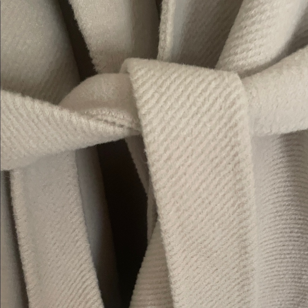 Lafayette 148 New York Beige Belted Coat - Picture 4 of 8